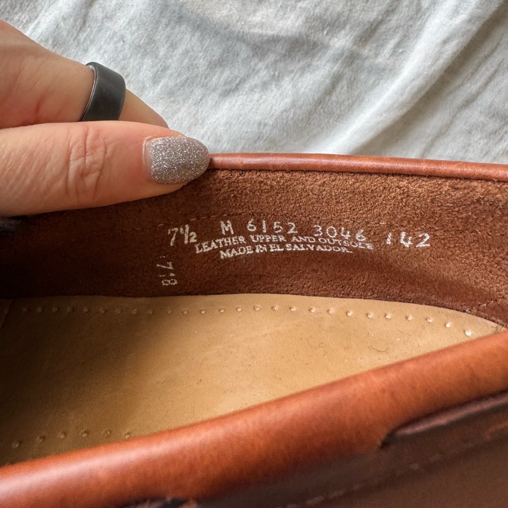 Bass Weejun Larkin Tassel Loafers in Brown Leather - Picture 8 of 8